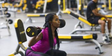 Dumbbell Break up Squat: Step-by-Step Kind & Ideas