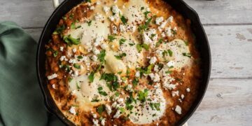 One Pan Chickpea Shakshuka for Busy Nights