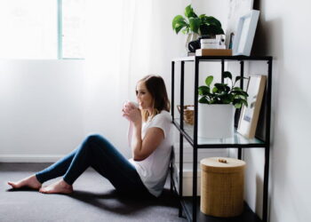 [Personal Development Series] How To Put Your self Out There Even When You are Afraid of Getting Laughed At