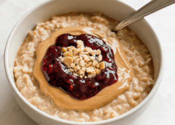 Peanut Butter and Jelly Protein Oatmeal [vegan + gluten-free] • Wholesome Helper