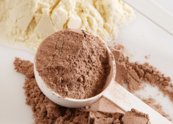 The Cleanest Protein Powders