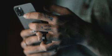 exploring impulsivity, compulsivity and web use