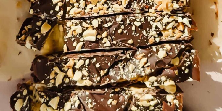 Chunky Monkey Date Bark – Match Foodie Finds