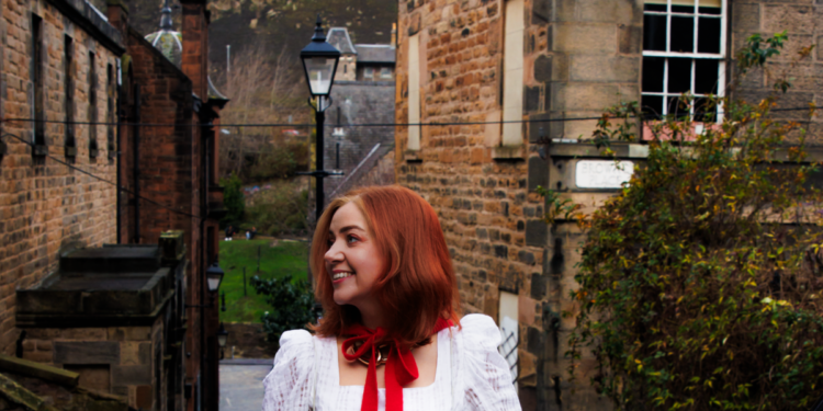 Scottish Spirit: Medievalcore Model, Edinburgh Trend & Gaelic Tradition