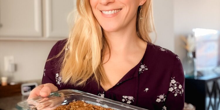 More healthy Oatmeal Date Bars + A Tribute • Kath Eats