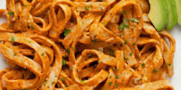 Uncooked Vegan Creamy Tomato Avocado Sauce