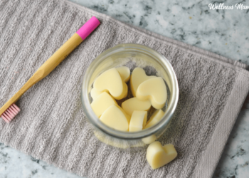 Oil Pulling With Coconut Oil Chews