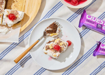 Quest Banana Cut up Brownie a la Mode Dump Cake Recipe