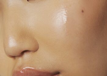 Are Your Sleep Habits Growing older Your Pores and skin?