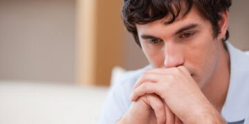 How you can Keep Constructive Throughout Tough Occasions: 14 Useful Suggestions