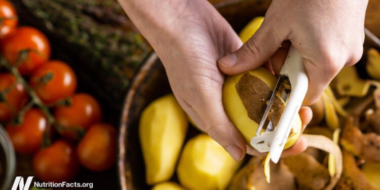 Why Cooling Potatoes Lowers Their Glycemic Load