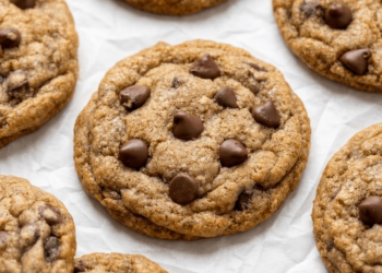 Excessive-Fiber Chocolate Chip Cookies