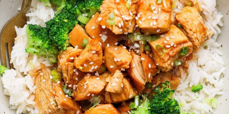 Gradual Cooker Honey Sriracha Rooster