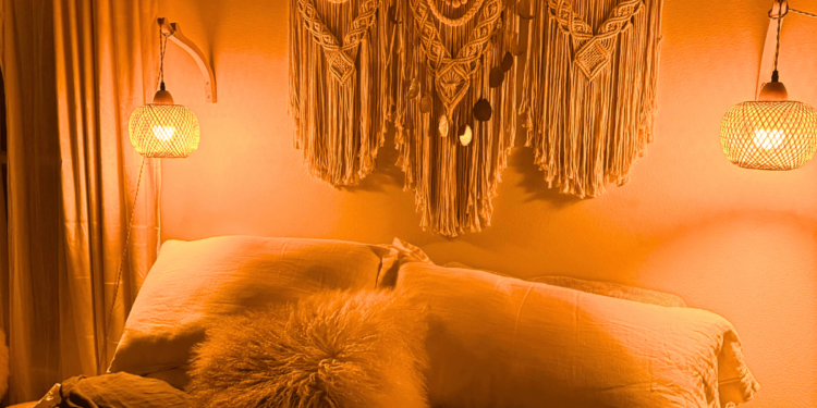 The Precise Lighting I Use at Dwelling to Sleep Higher (Amber Mild Bulb Information)