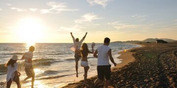 Hilarious Sayings for a Blissful Begin to Summer season