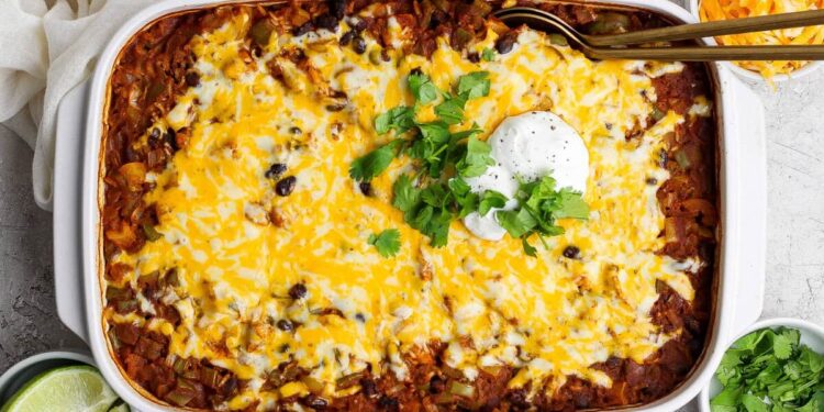 Straightforward Hen Enchilada Casserole