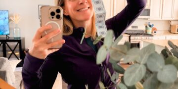 The Good Sticky Notice That Helped Me Go Paperless at House • Kath Eats