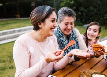 The Sandwich Technology: My Story of Caring for Growing old Dad and mom Whereas Elevating Youngsters