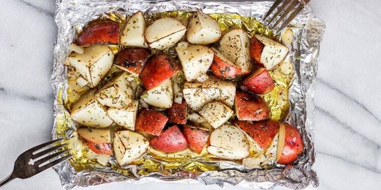 Grilled Potatoes in Foil (3 Taste Variations!)