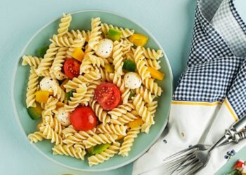 Pasta Salad Made Wholesome | HUM Diet Weblog