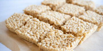 Rice Krispie Treats Recipe (With Do-it-yourself Marshmallow)