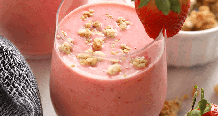 Strawberry Smoothie (4 Substances, No Ice!)