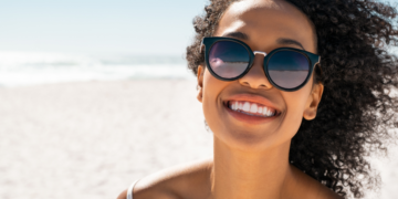 155 Phrases to Describe a Stunning Girl