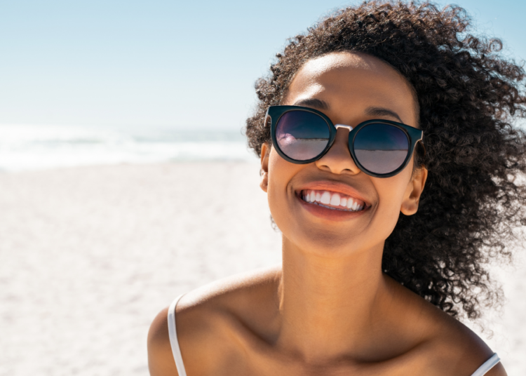155 Phrases to Describe a Stunning Girl