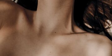 The Skincare Advantages of NMN 