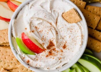 Excessive-Protein Apple Dip (5 Elements, No Cook dinner!)