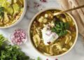 Inexperienced Chili Recipe with Rooster and Beans