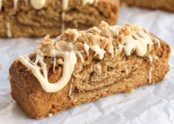 Vegan Cinnamon Roll Biscotti