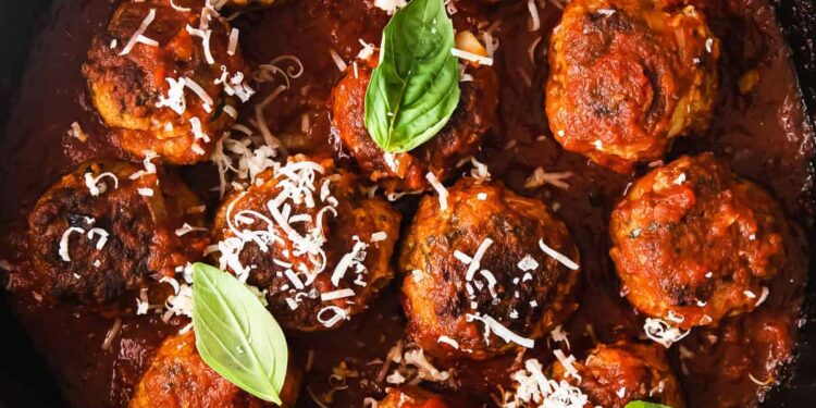 Simple Turkey Meatball Recipe (Juicy & Flavorful)