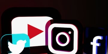 Did Australia’s social media age restrict change teenage behaviour?