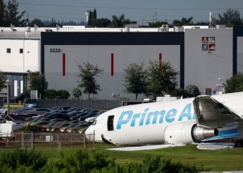 At Least 5 Killed As Airplane Overshoots Miami Airport Runway