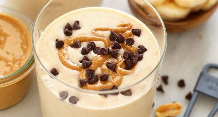 Peanut Butter Banana Smoothie (12g Protein)