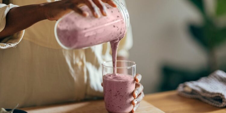 3 Creatine Smoothie Recipes for Power, Vitality, and Restore