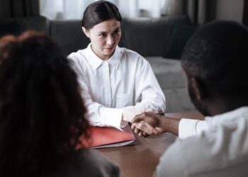 How Social Employees Enhance Wellbeing 