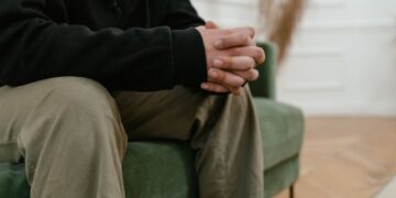 How An Outpatient Rehab Middle Helps Individuals Rebuild From Scratch