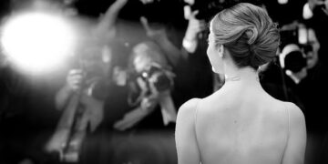 120 Humorous Quotes From Well-known Folks: Hilarious Humor by Celebrities
