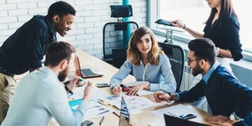 120 Motivational Quotes for Workers to Encourage Your Crew and Deliver Constructive Vibes